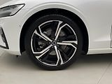 Volvo V60 B4 DARK PLUS AUT  - náhled 37
