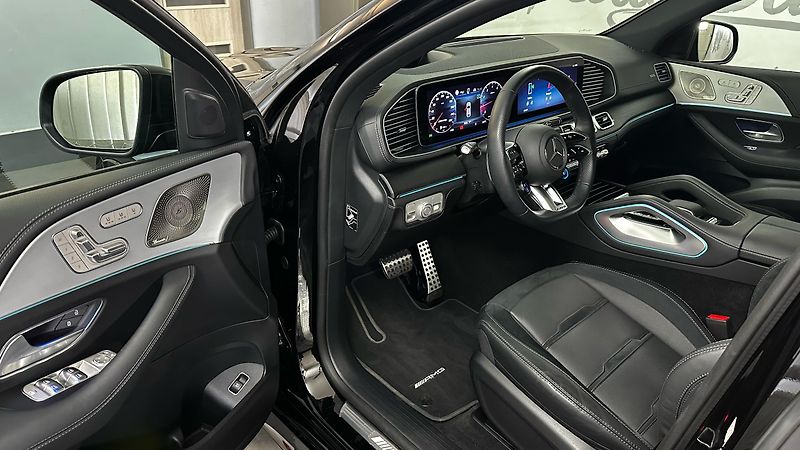 Mercedes-Benz GLE 53 AMG 4 MATIC / TOP STAV - fotka 34 z 65