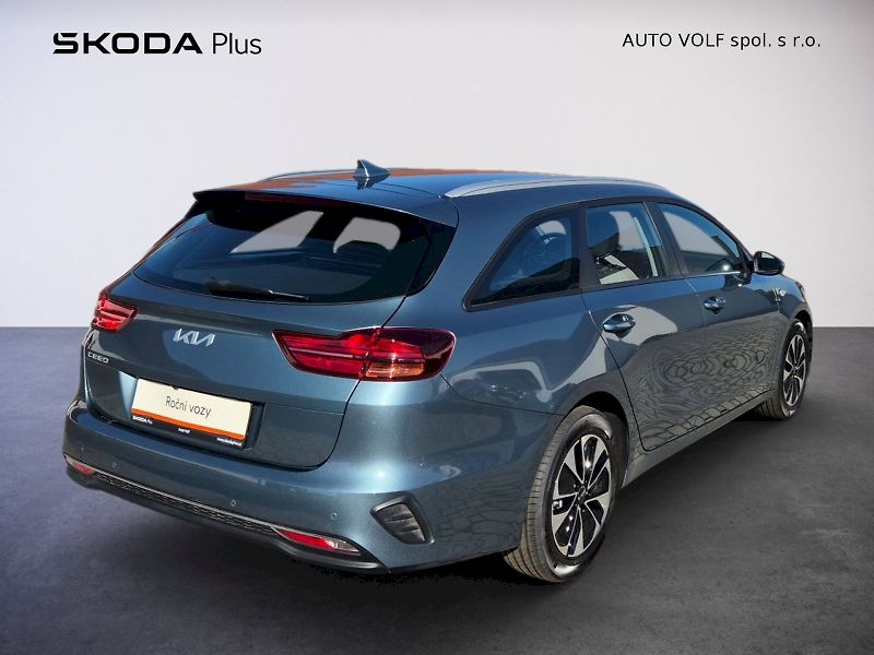 Kia Ceed (2025) Spin 1.5 T-GDI 103 kW 6°manuál - fotka 2 z 32