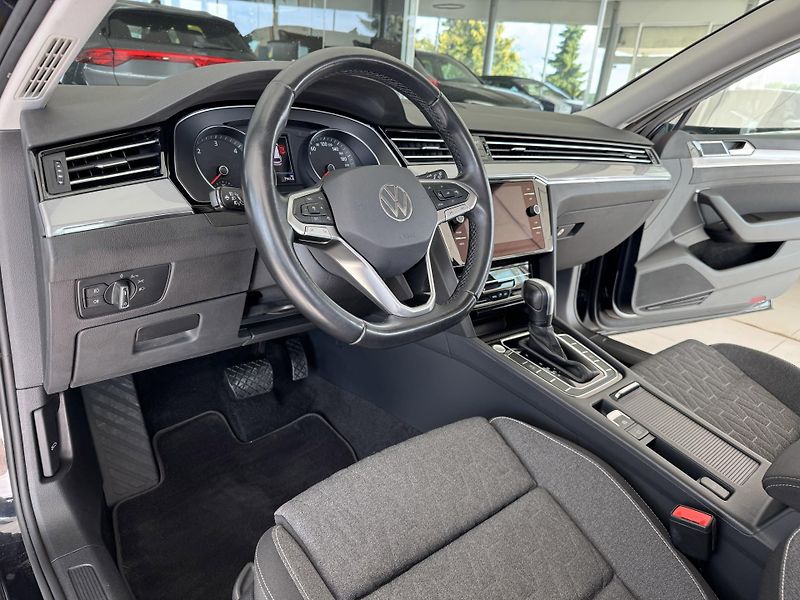 Volkswagen Passat Variant 2,0TDI DSG*Navi*Distronic*DPH - fotka 11 z 34