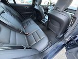 Volvo V60 B4 FWD PLUS DARK // 1. Maj. - náhled 21