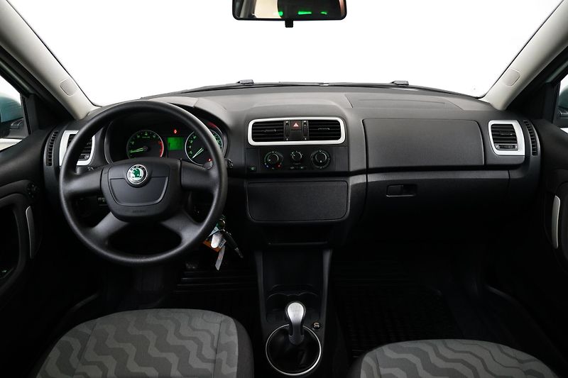 Škoda Fabia - fotka 5 z 19