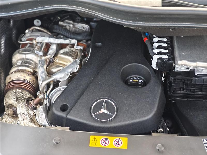 Mercedes-Benz Třídy V 300d 4MATIC,AVANTGARDE,AMG - fotka 22 z 24