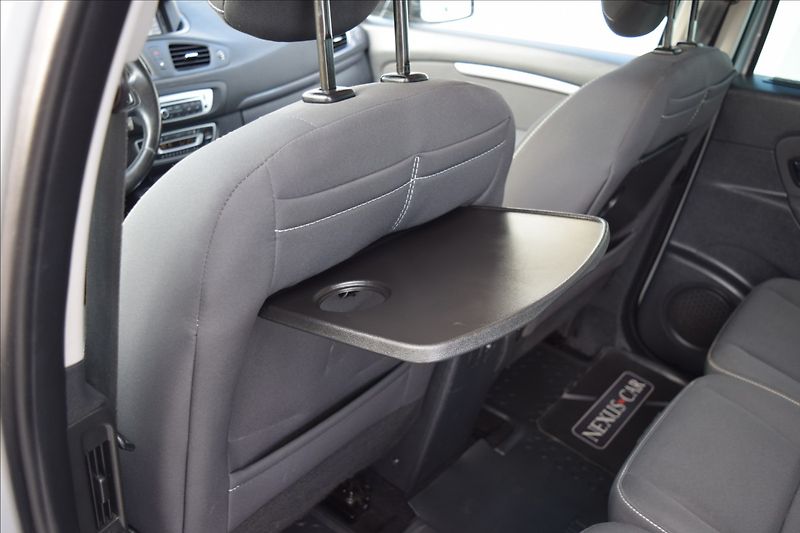 Renault Scénic 1,5 DCi 81KW KLIMA NAVI - fotka 18 z 43