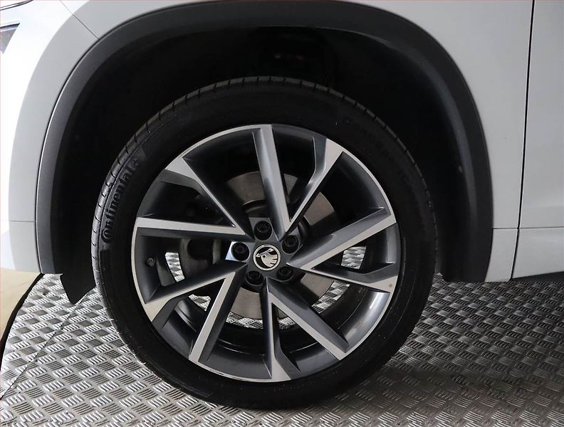 Škoda Kodiaq (2023) 2.0 TSI - fotka 15 z 32