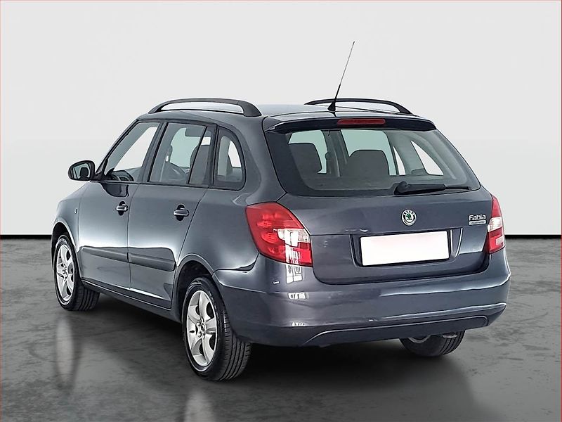 Škoda Fabia (2009) 1.9 TDI, Tempomat - fotka 4 z 15