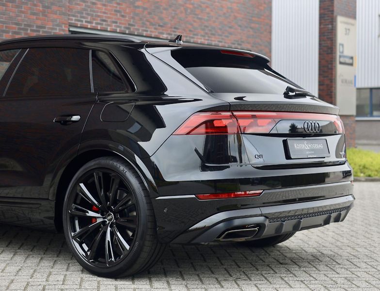 Audi Q8 (2026) 55 TFSIe Quattro - fotka 8 z 47