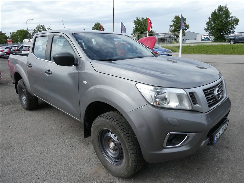 Nissan Navara 2,3 dCi 1.majitel,DPH,4x4,závě - fotka 1 z 28