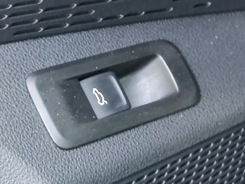 Škoda Octavia (2025) Combi Top Selection 1,5 Tsi 11 - fotka 26 z 38
