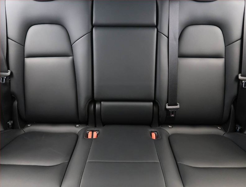 Tesla Model Y (2023) RWD LFP 60kWh, SoH 97% - fotka 10 z 33