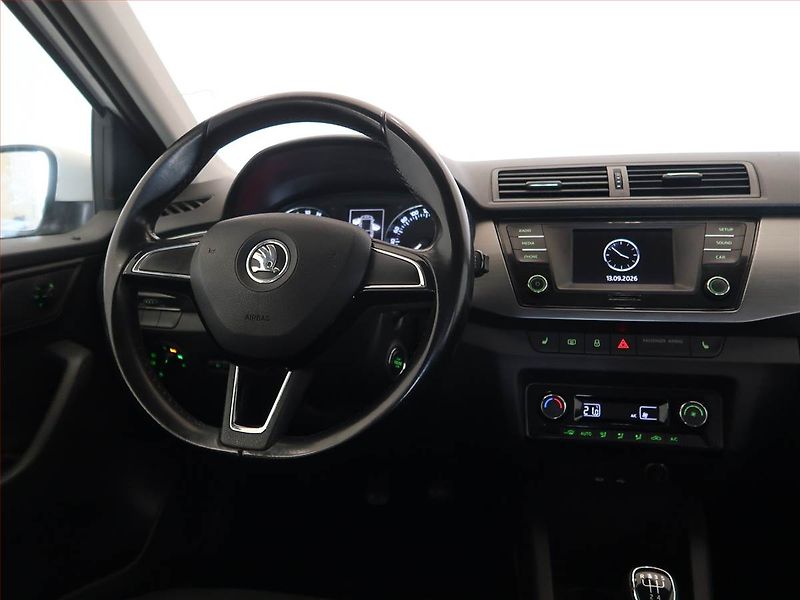 Škoda Fabia (2016) Style 1.4 TDI, Park. senzory - fotka 7 z 14