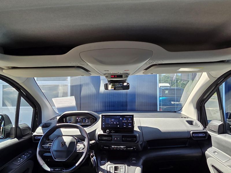 Peugeot Rifter (2024) 1.5BHDi 130 LONG GT EAT8 - fotka 15 z 32