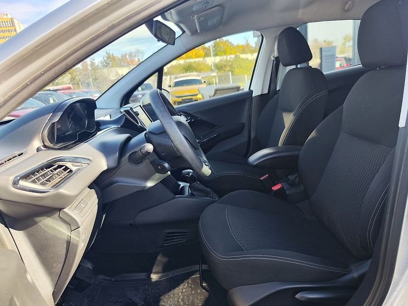 Peugeot 208 1.2 PureTech/60kW Active - fotka 11 z 25