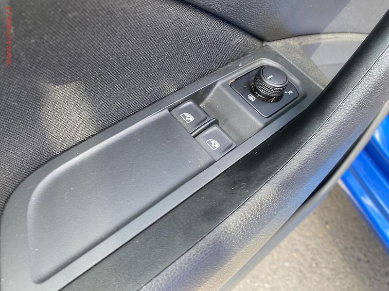 Škoda Scala (2020) 1.6 TDi, ČR, Ambition, LED - fotka 13 z 19