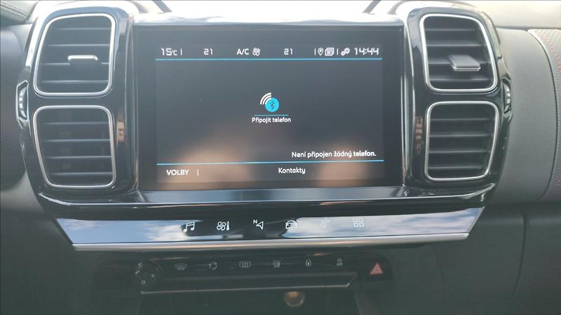 Citroën C5 Aircross 1,5   Feel BHDi EAT8 ČR - fotka 13 z 19