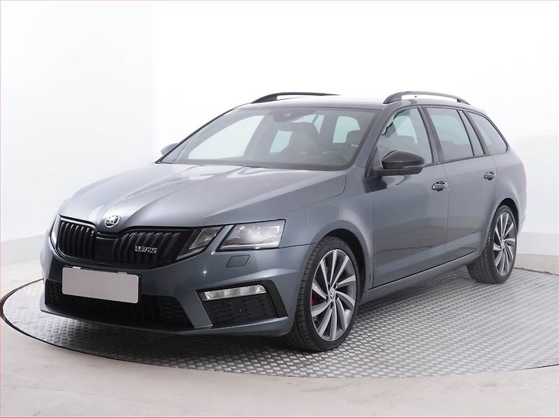 Škoda Octavia (2018) RS 2.0 TDI, Automat - fotka 2 z 24