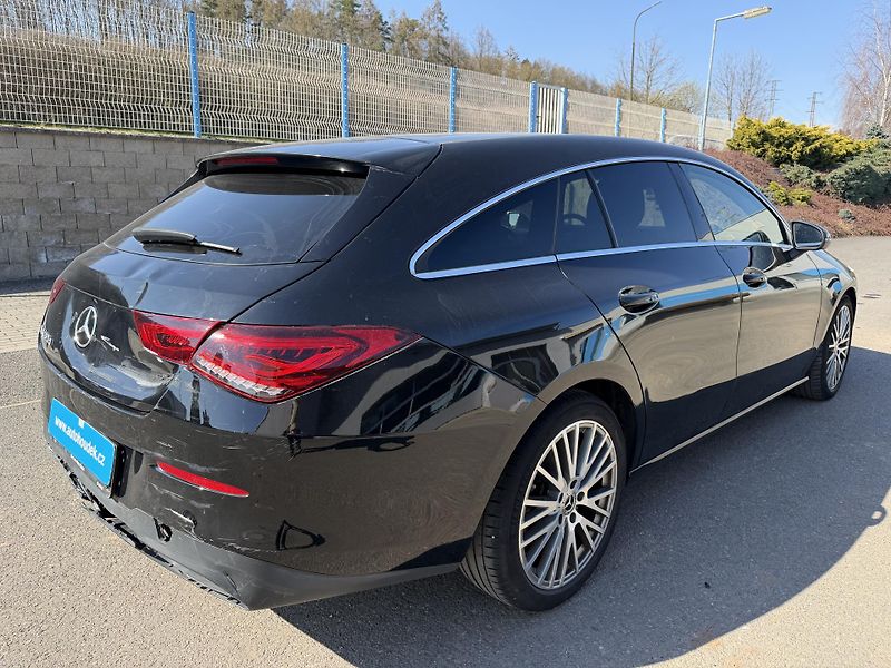 Mercedes-Benz CLA Kombi 180d 85kW  - fotka 4 z 17