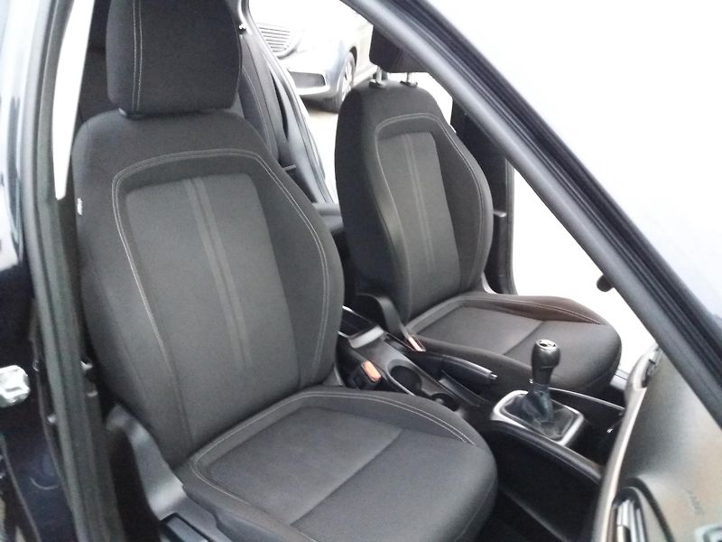 Fiat Tipo 1.3JTD,70kW,SERVI.KNÍŽKA,KLIMA - fotka 14 z 22