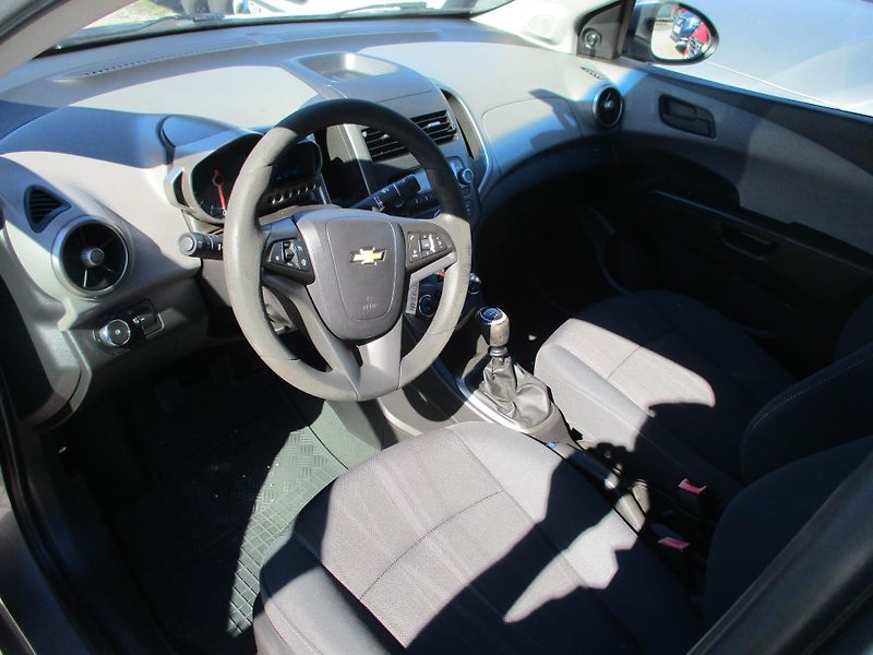 Chevrolet Aveo (2011) 1,4/16V - fotka 10 z 11