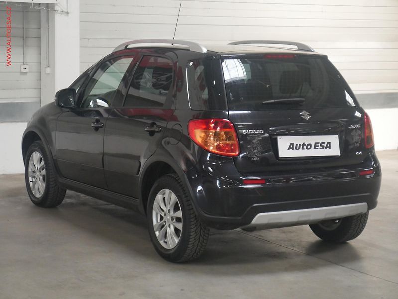 Suzuki SX4 (2013) 1.6VVT 4x4, 1.maj,ČR, AC - fotka 6 z 16