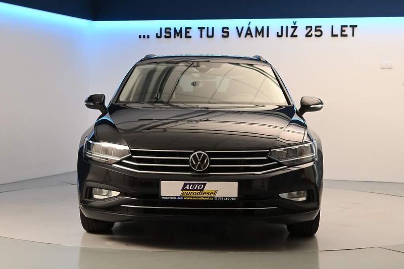 Volkswagen Passat (2023) 2.0 LED DSG ACC VIRTUAL Kamera - fotka 3 z 34