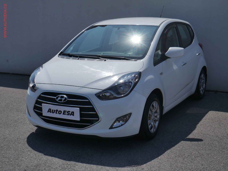 Hyundai ix20 (2019) 1.6CVVT, ČR, AC - fotka 3 z 16