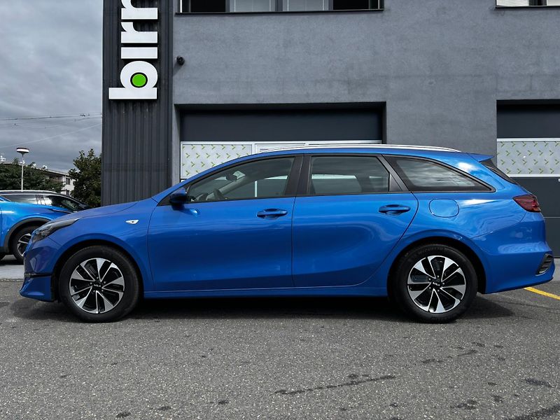Kia Ceed - fotka 2 z 17