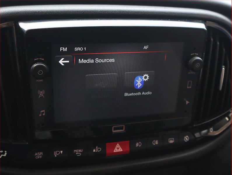 Fiat Dobló (2023) Maxi 1.6 MultiJet, 5Míst, SR - fotka 15 z 17