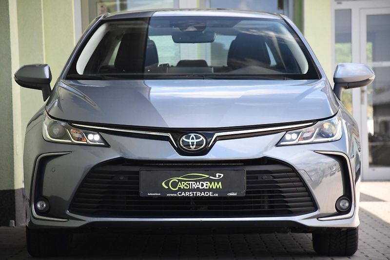 Toyota Corolla 1,5 VVT-i DYNAMIC FORCE COMFOR - fotka 9 z 50