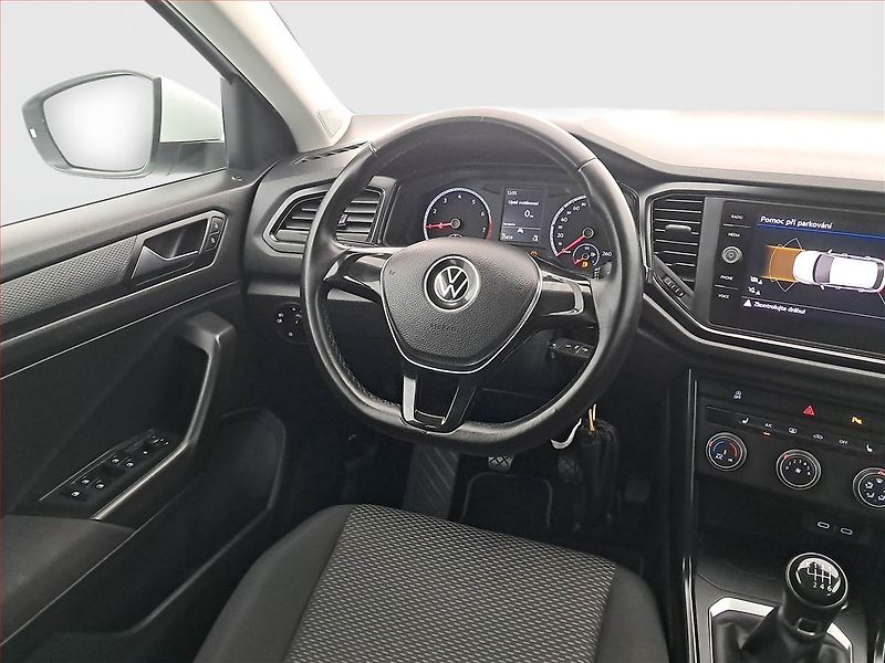 Volkswagen T-Roc (2021) 1.0 TSI, ČR,1.maj, Serv.kniha - fotka 7 z 17