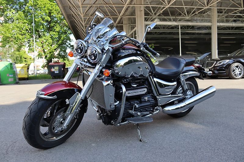 Triumph Rocket III Classic (2007) ROCKET III  K prodeji !! - fotka 1 z 20