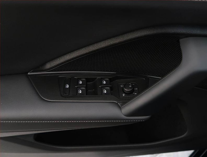 Volkswagen Tiguan (2025) Life 1.5 eTSI, digi klima - fotka 31 z 31