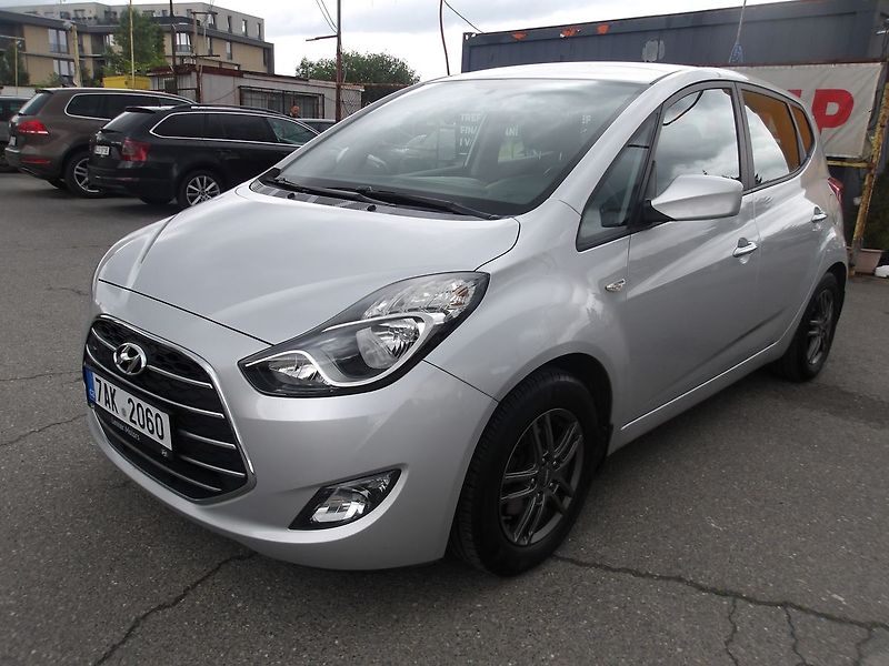 Hyundai ix20 1,6i 91kW NAJ.56000km !!! 1.MA - fotka 1 z 30