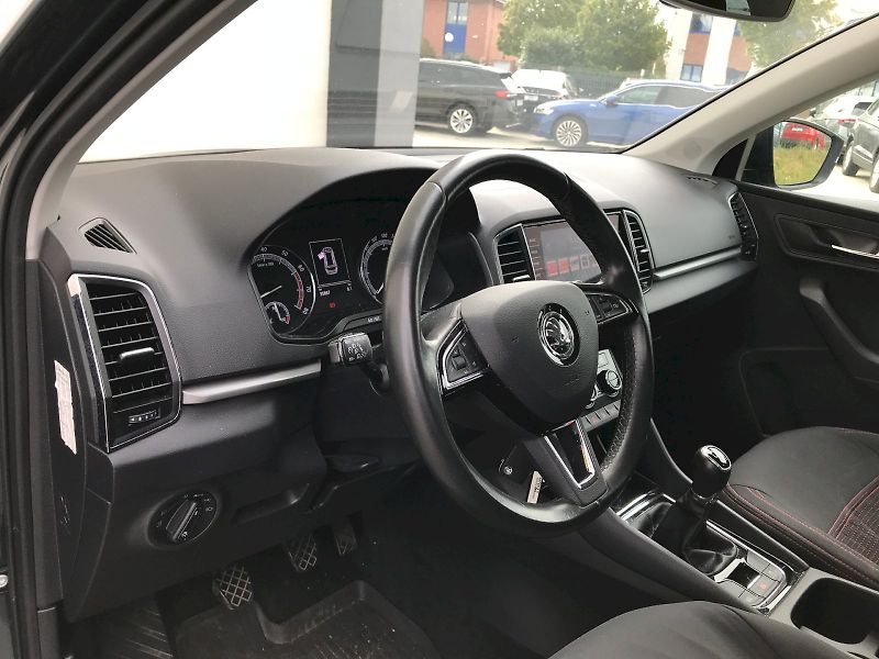 Škoda Karoq (2019) AMBITION TSI 1.5-110KW 6MP - fotka 11 z 24