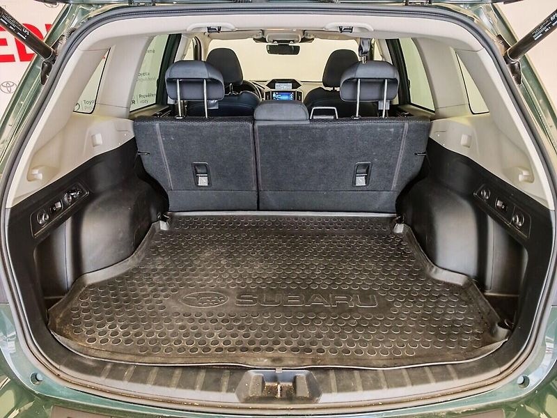 Subaru Forester 2.0 benzin - fotka 10 z 48