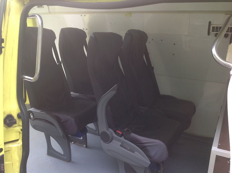 Volkswagen Transporter - fotka 9 z 16