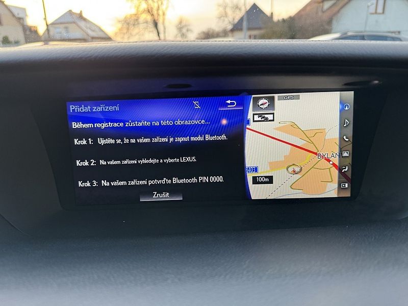 Lexus GS 450h (2018) 3.5i Hybrid LED Navi Kamera - fotka 14 z 49