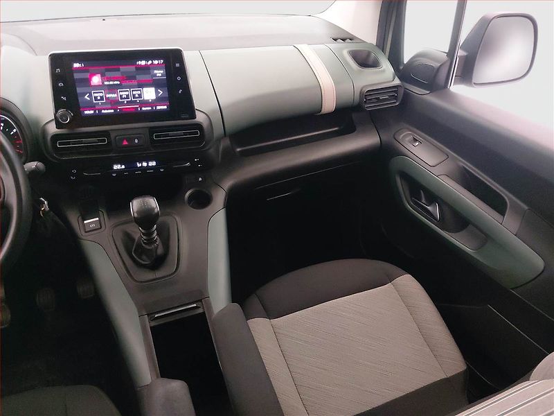 Citroën Berlingo (2019) Shine 1.5 BlueHDi, 5Míst, ČR - fotka 8 z 17