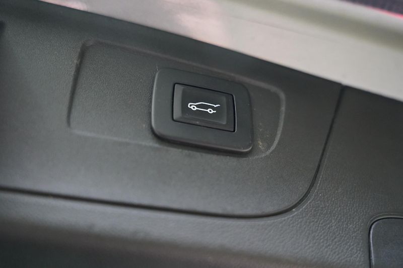 Opel Insignia - fotka 27 z 27