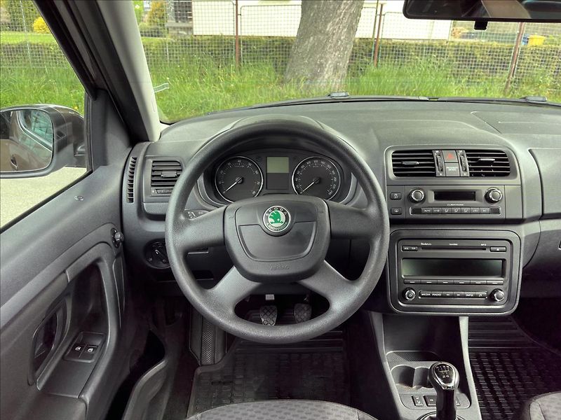 Škoda Roomster 1,2 TSi  Vyhřev,Senzory,ALU - fotka 17 z 50