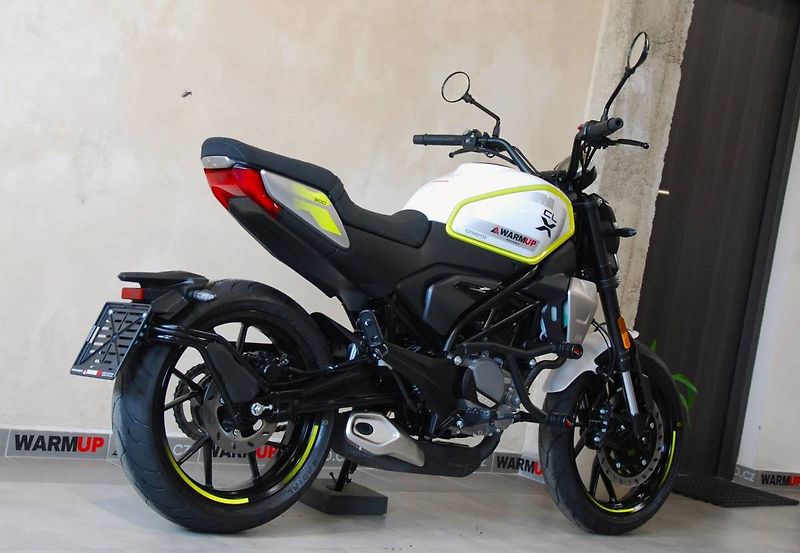 CFMOTO 300 CL-X (2026) 300CL-X - prezentační model,99 - fotka 3 z 20