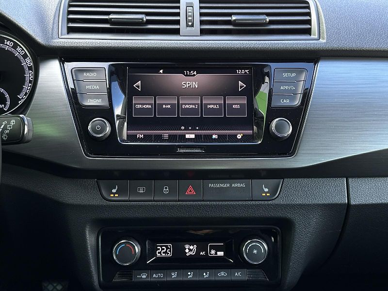 Škoda Fabia 1.0TSi Style PLUS 110PS KAMERA - fotka 23 z 38