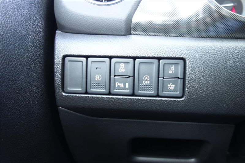 Suzuki Vitara 1,4 BJet,ČR,SERV.KN.,ELEGANCE. - fotka 35 z 40