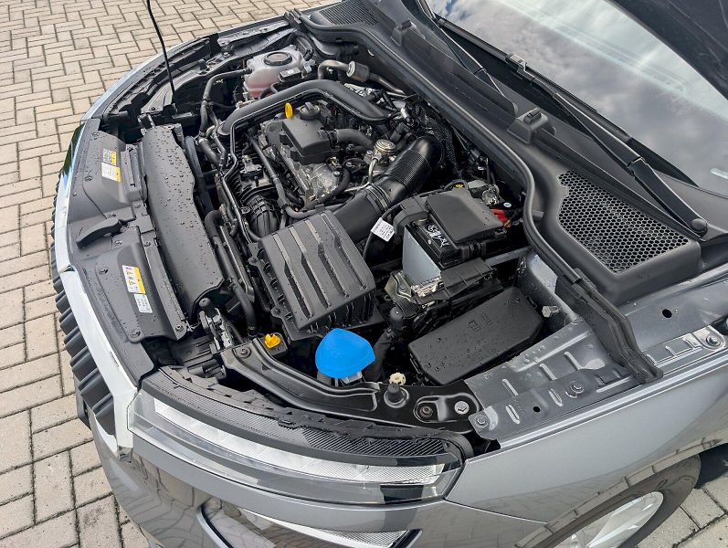 Škoda Kamiq (2025) 1,0 TSI / 85 kW DSG Top Select - fotka 14 z 30