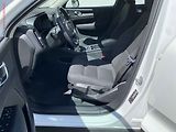 Volvo XC40 (2021) 1.5i, ČR, Momentum, AT, LED - náhled 9
