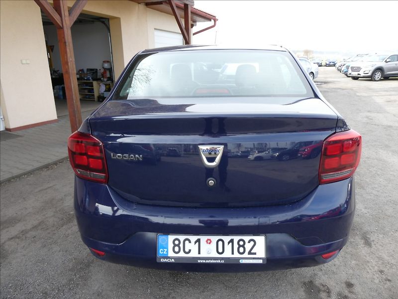 Dacia Logan 1,0 SCe Arctica, KLIMA, ČR - fotka 8 z 35