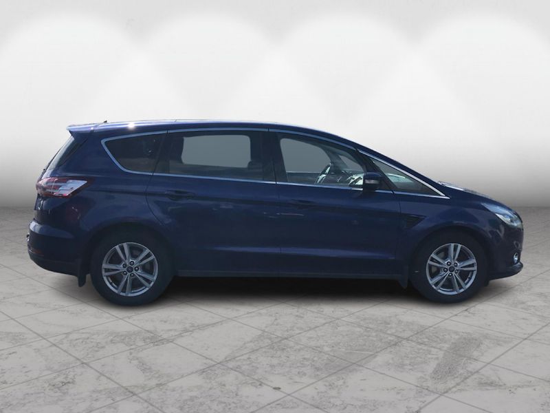 Ford S-MAX 2.0 TDC-i - fotka 8 z 28