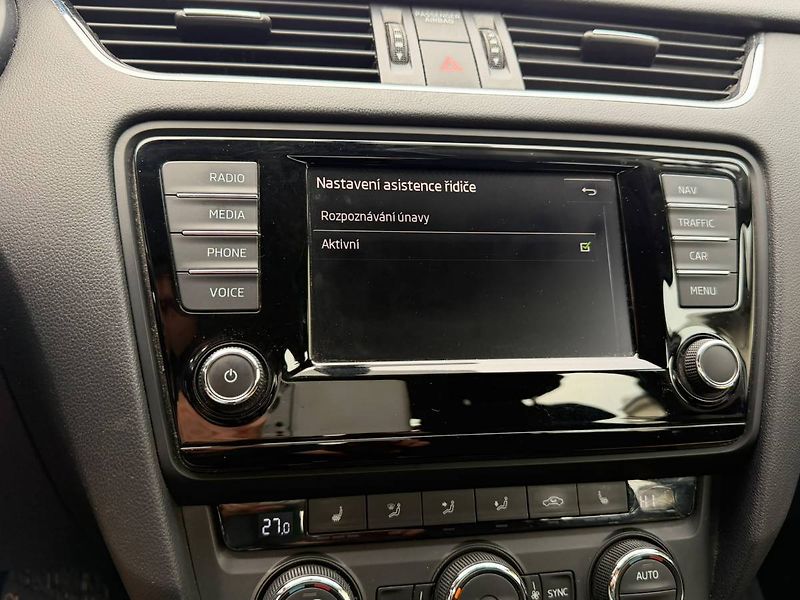 Škoda Octavia Style 1,6 TDI 81 kW 5° MP - fotka 16 z 23