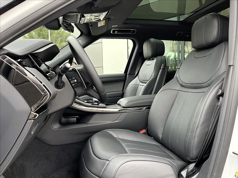 Land Rover Range Rover Sport (2026) 3,0 D300 DYNAMIC HSE - fotka 11 z 34
