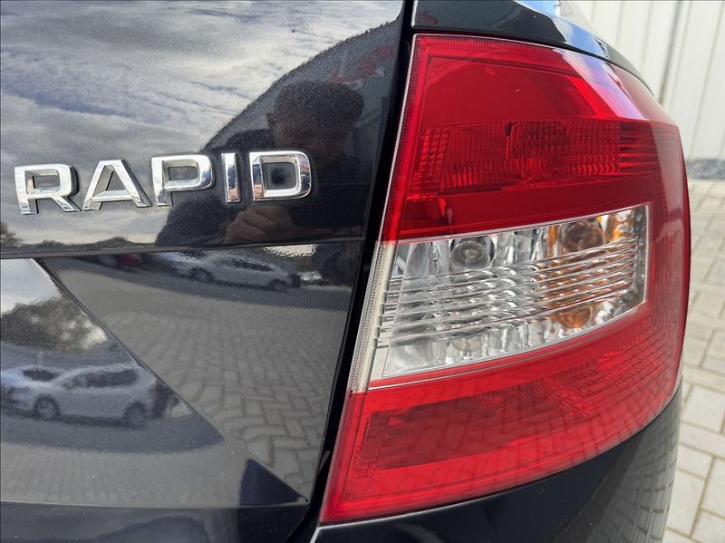 Škoda Rapid 1,6 TDI DSG SPACEBACK tažné - fotka 16 z 50